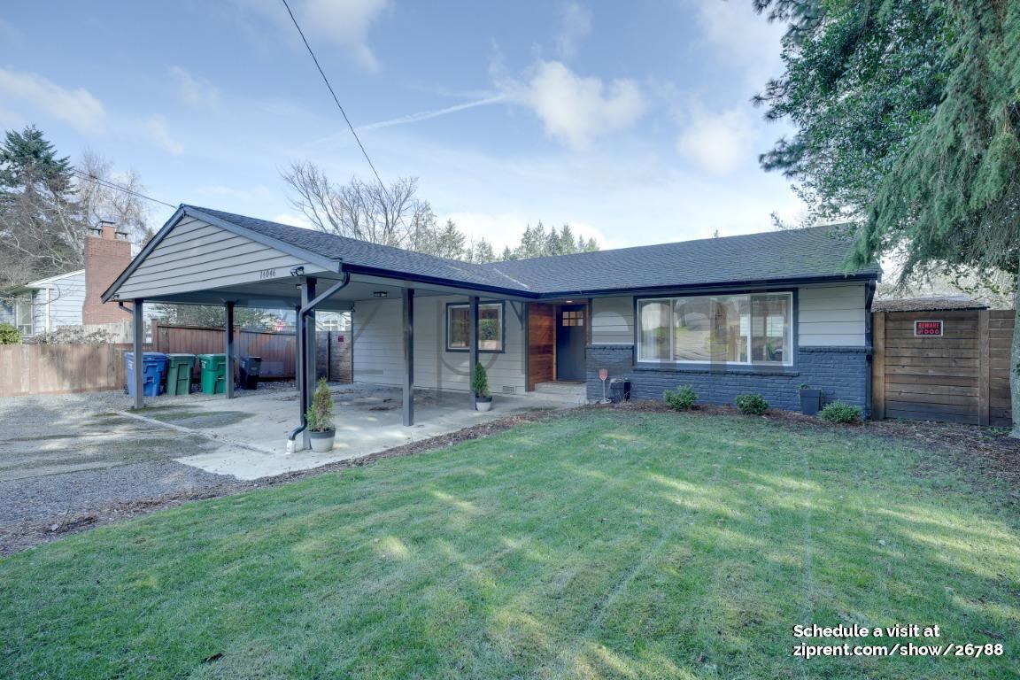 Primary Photo - 14046 Meridian Ave N
