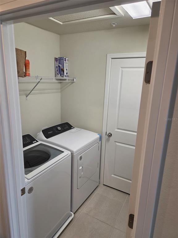 Foto del edificio - 10829 Wooded Acre Aly