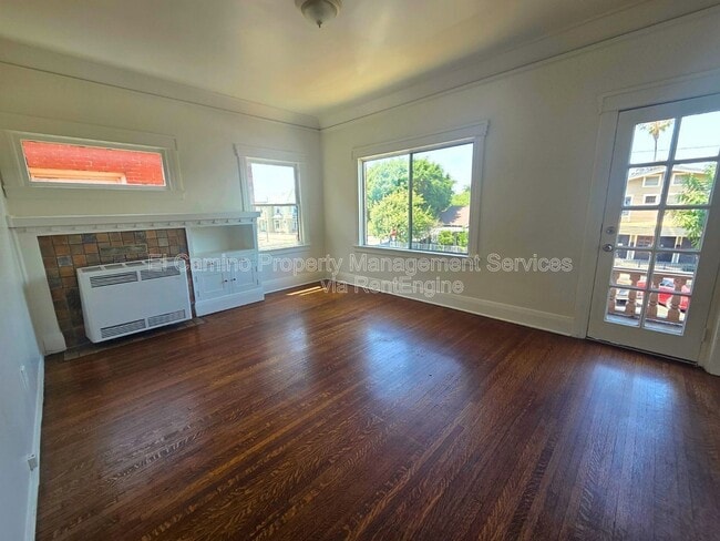 Photo - 336 West 9th Street Apartment