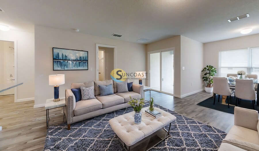 Foto principal - 6 Prospect Ln