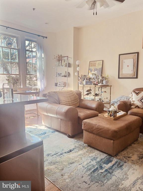 Foto principal - 1415 Girard St NW