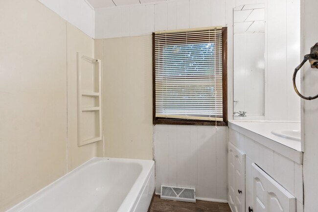 Foto del edificio - 2 Bedroom House