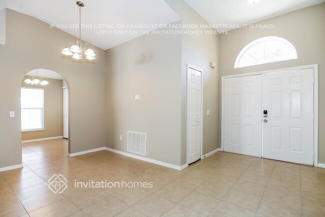 Foto del edificio - 24833 Mary Beth Ct