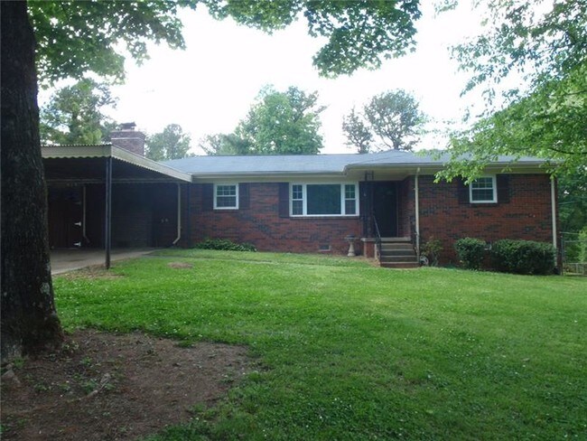 Foto del edificio - 197 Cooper Lake Rd SE