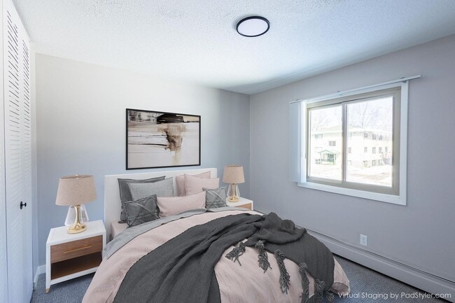Interior Photo - SkyHill Apartments