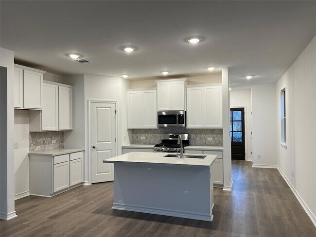 Foto del edificio - 497 Papaya Dr