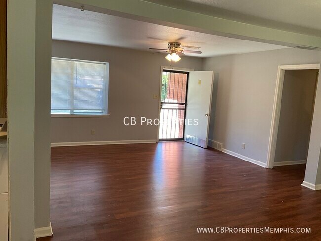 Foto del edificio - 932 Cullenwood Rd