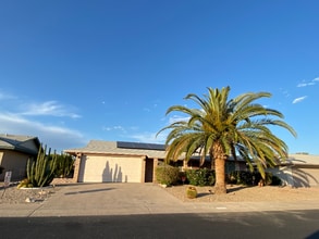 Building Photo - 10422 W Meade Dr
