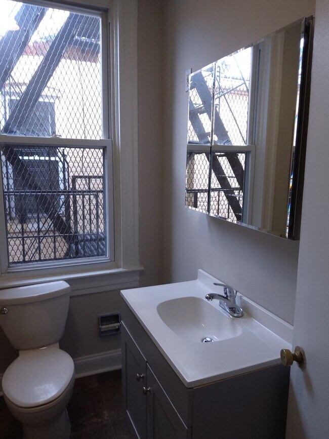 Foto del edificio - 2920 N. Calvert St.