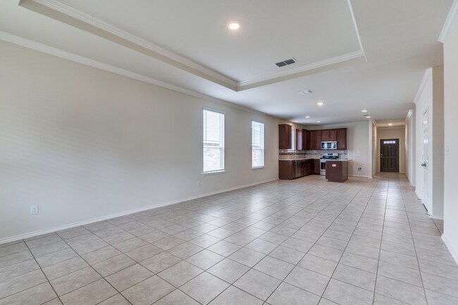 Building Photo - 13907 Knob Crk
