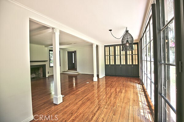 Foto del edificio - 1125 Fallen Leaf Rd