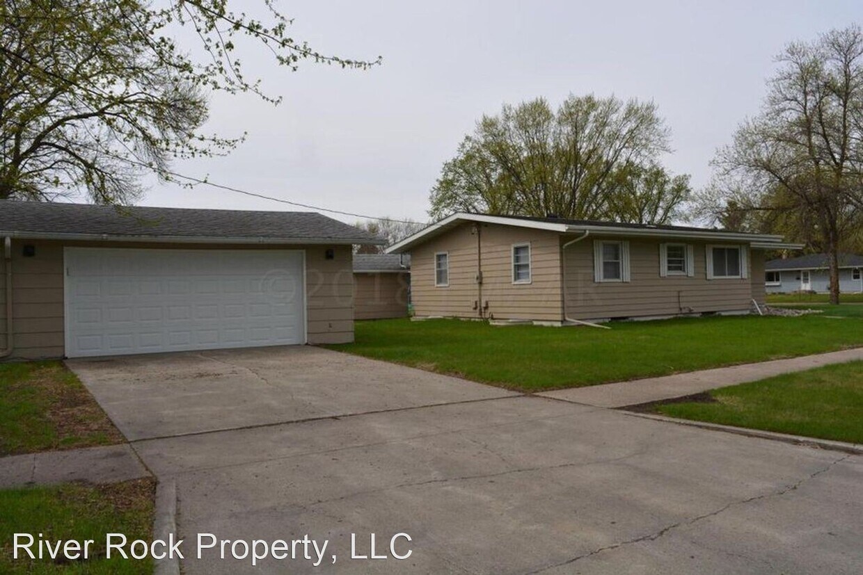 Primary Photo - 5 br, 3 bath House - 1503 18th Avenue South