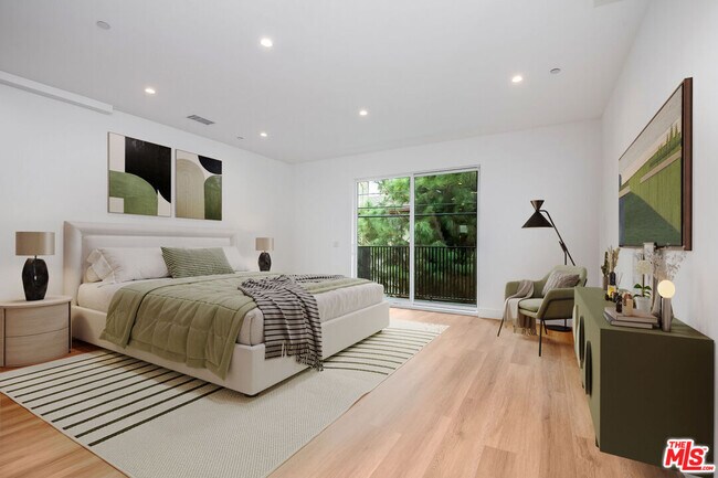 Foto del edificio - 5321 Ben Ave