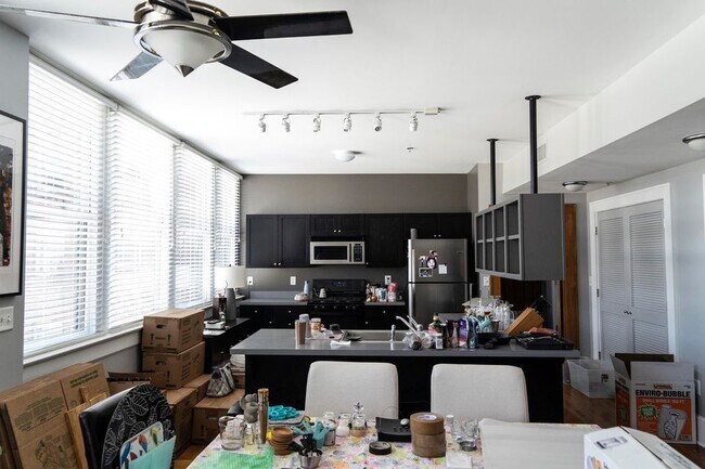 open floor plan - 55 Haywood St