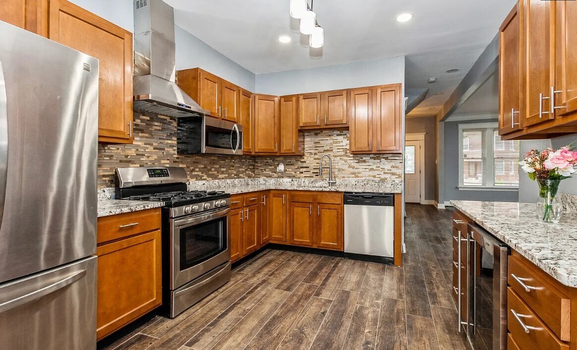 Foto del edificio - 7744 S Carpenter St