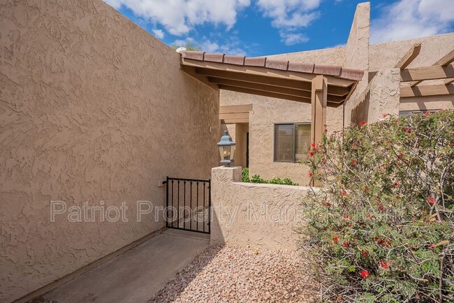 Building Photo - 5658 N 78th Way