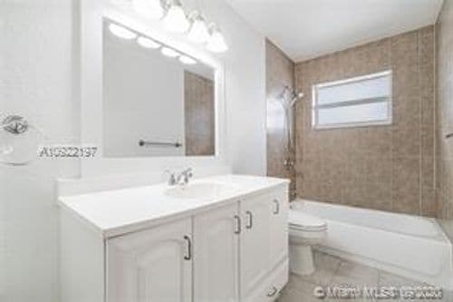 Building Photo - 312 Bouganvilla Terrace