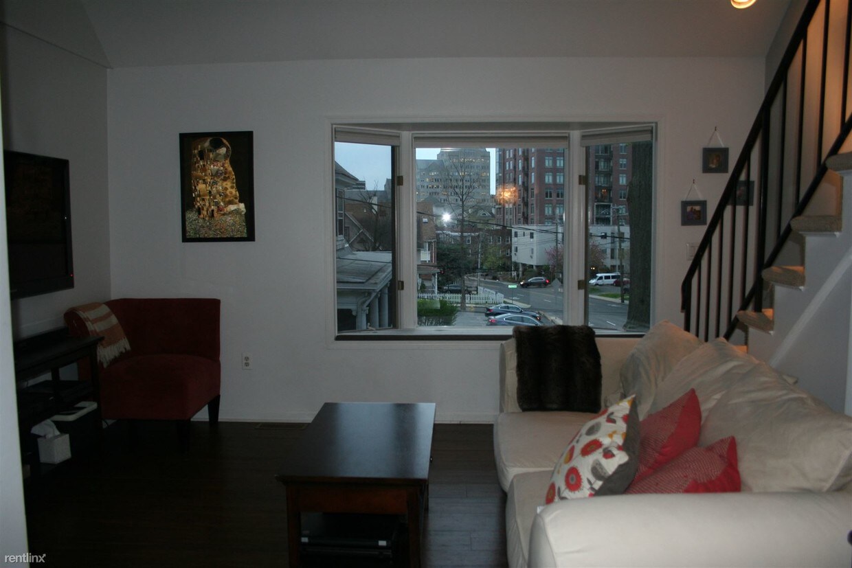 Foto principal - 141 Grove St