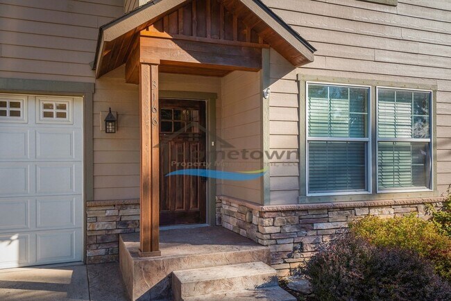 Foto del edificio - Custom Craftsman Energy Star Home with Gar...