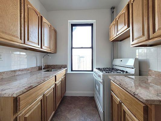 Primary Photo - 1 bedroom in BRONX NY 10457