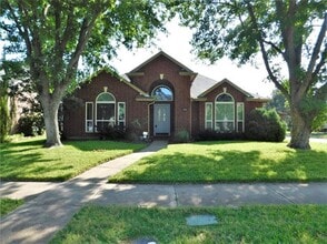 Building Photo - 6200 Decatur Ct