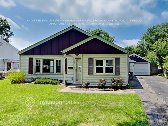 Building Photo - 9220 S 49th Ct