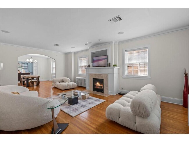 Foto del edificio - 1785 Dupont Ave S