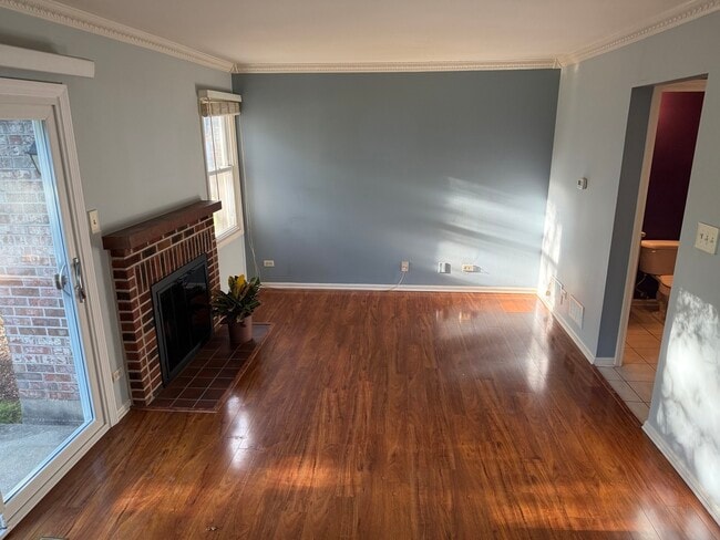 Building Photo - 303 College Crossing