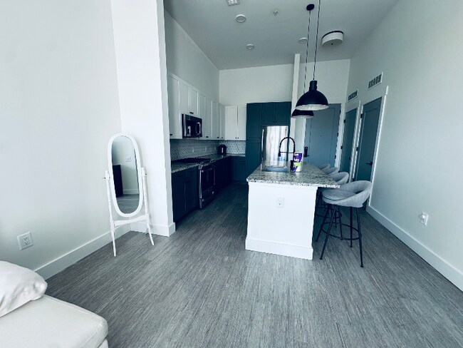Foto del edificio - 2411 Coronet Way NW