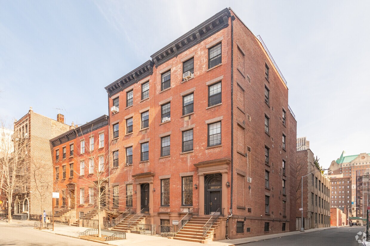 Primary Photo - 173 Hicks St