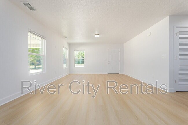 Foto del edificio - 7123 Stetson St
