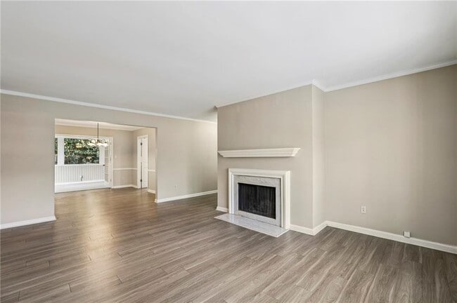 Foto del edificio - 103 La Rue Pl NW