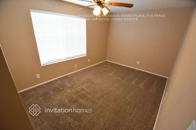 Foto del edificio - 3827 W Helena Dr