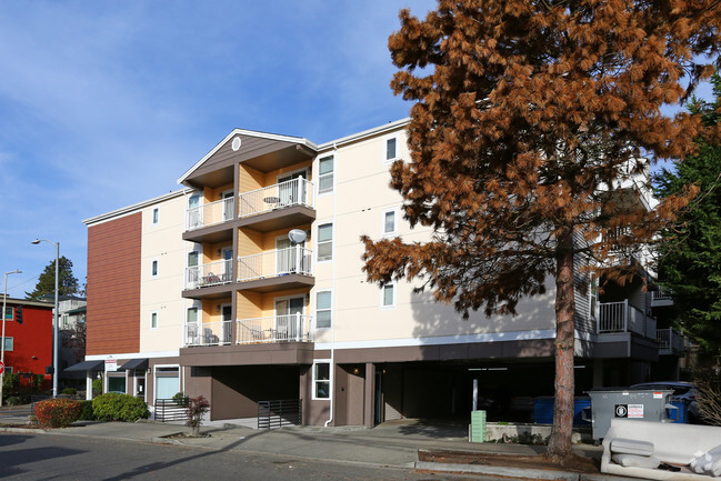 Building Photo - Raleigh Manor Apartments