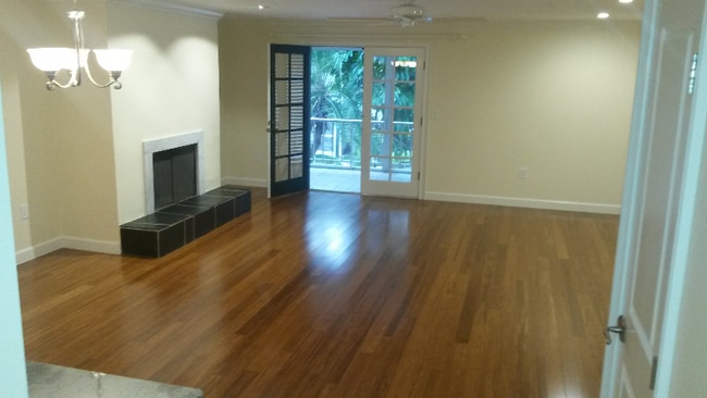 Foto del edificio - 210 Magnolia Rd