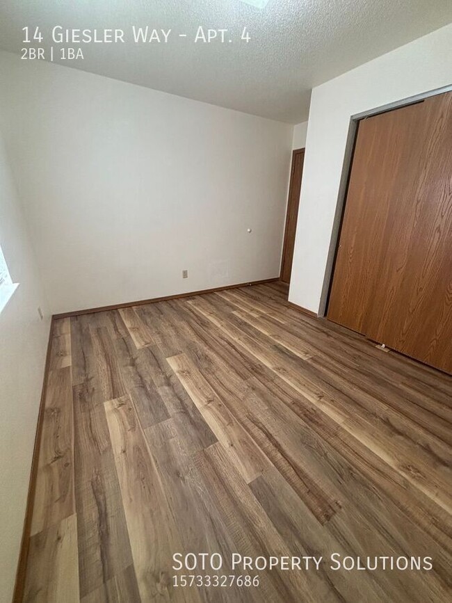 Building Photo - 14 Giesler Way