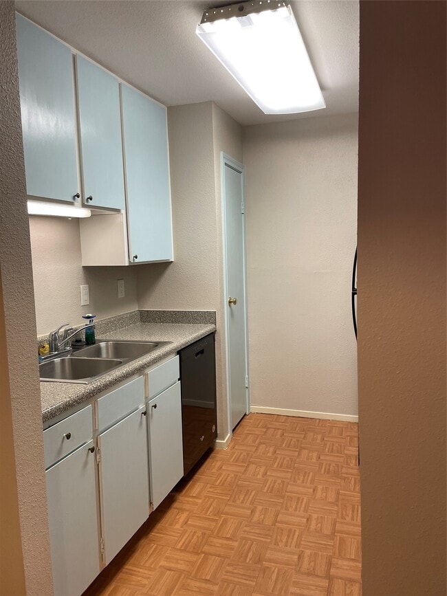 Building Photo - 7950 N Stadium Dr