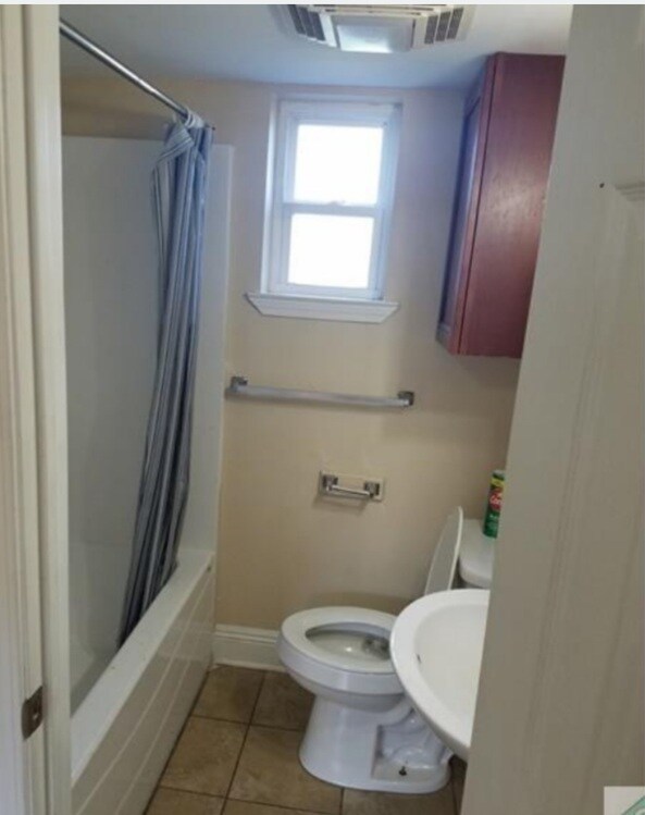 Foto del edificio - 4435 Wilson Ave