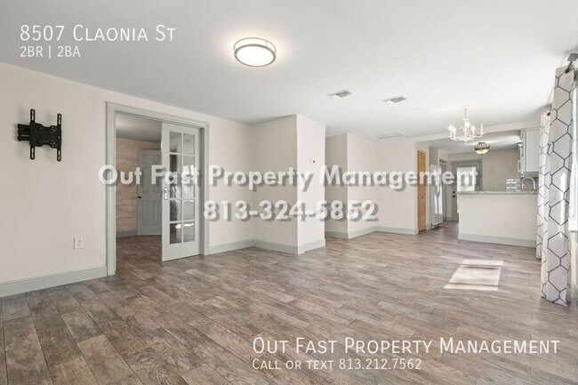 Foto del edificio - 8507 Claonia St