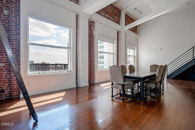 Foto del edificio - 257 S Spring St