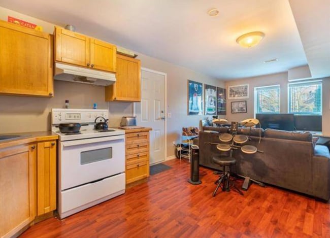 Building Photo - 23788 Kanaka Way