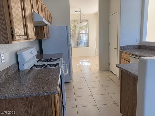 Foto del edificio - 916 Coral Aloe St