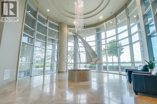 Building Photo - 1225 Riverside Dr W