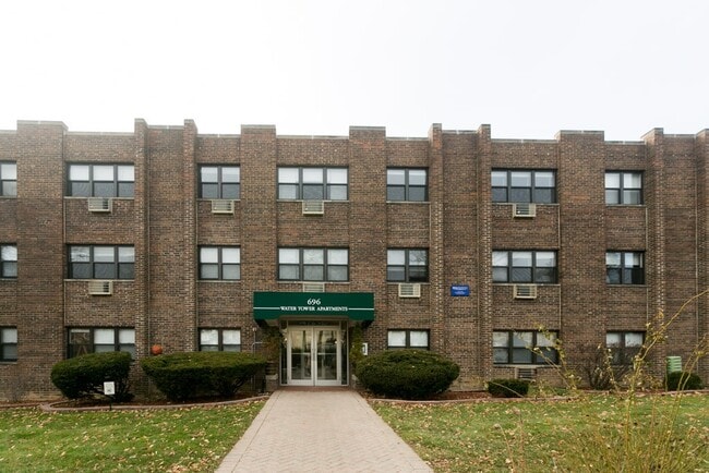 Building Photo - 432 Elm Pl