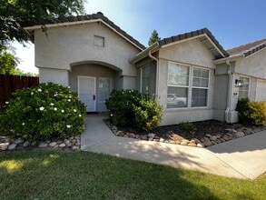 Building Photo - 2819 S Maselli Ct