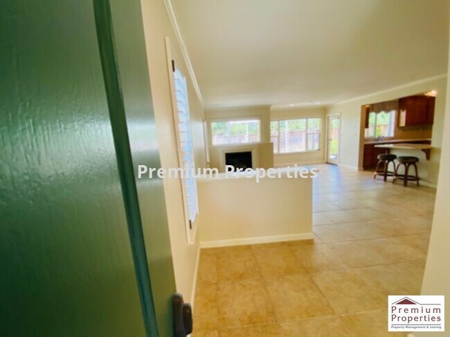 Building Photo - 7025 Briza Loop