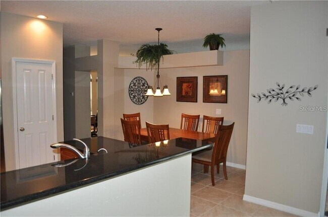 Foto del edificio - 4987 Kernwood Ct