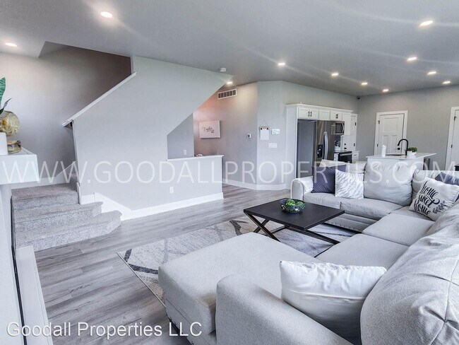 Foto del edificio - 4 br, 2.5 bath House - 603 NE Pearl Dr