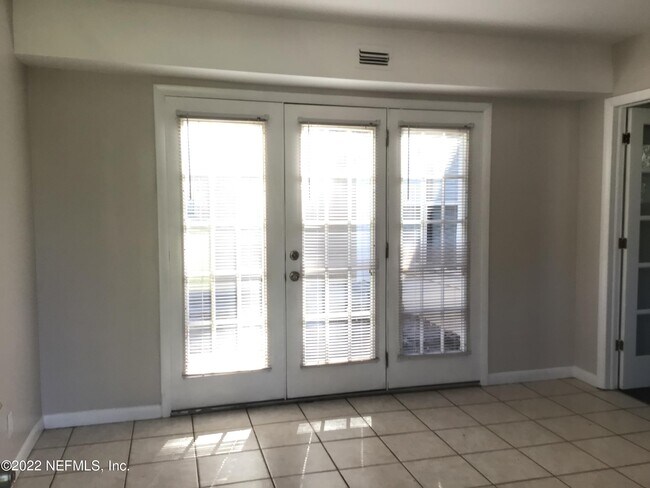 Building Photo - 6930 Cherbourg Ave S