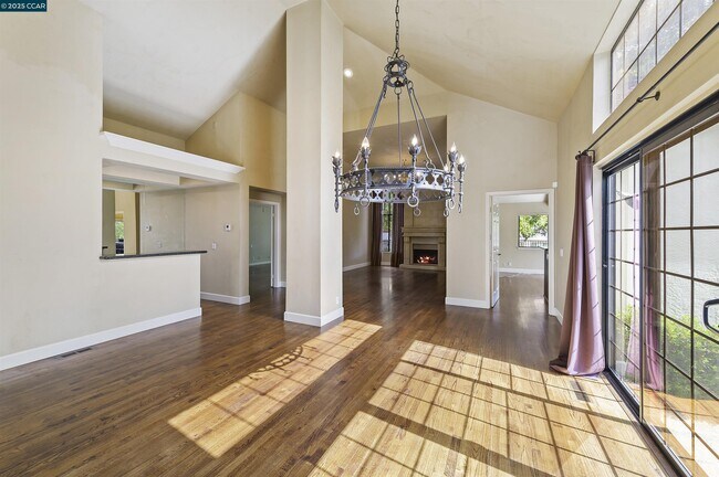 Foto del edificio - 51 Deer Meadow Ln